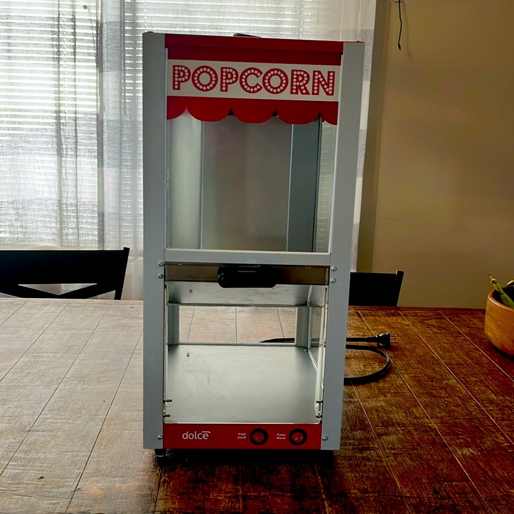 Theater Style Popcorn Maker